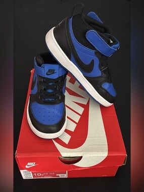 Nike Court Borough Mid 2 Sneakers